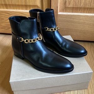 NWT Burberry Tibbenham Leather Boots w/ Chain Detail